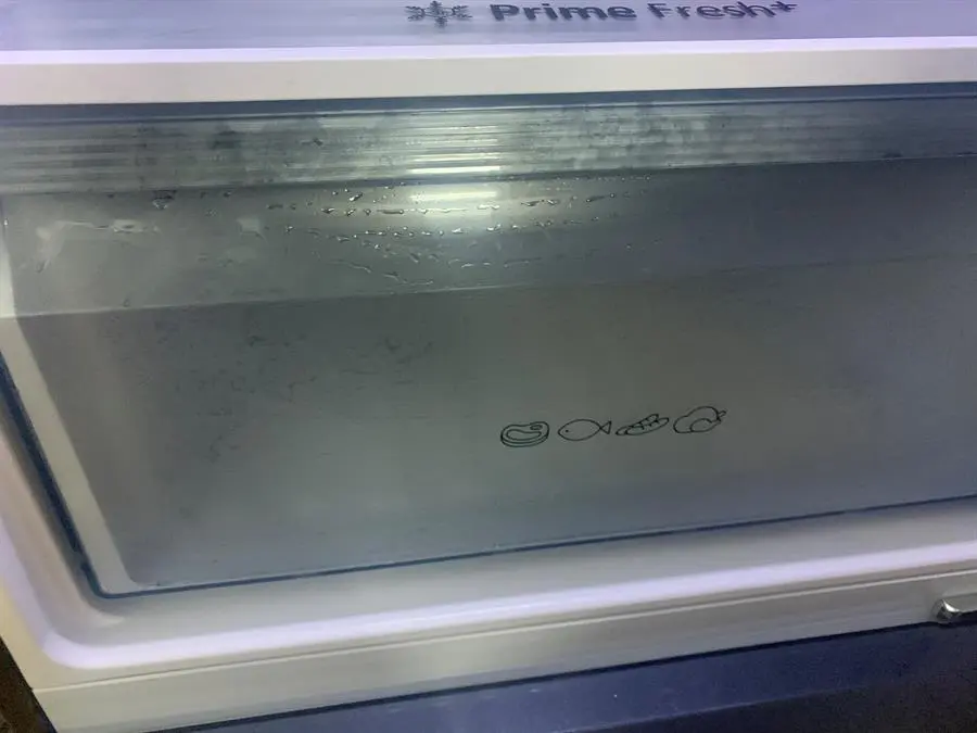Khách hàng review Tủ lạnh Panasonic Inverter 322 lít NR-BC360QKVN 97