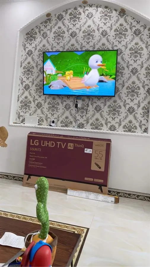 Khách hàng review Smart Tivi LG 4K 55 inch 55UN7290PTF 5