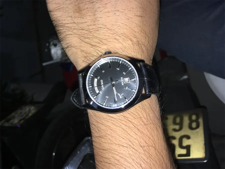 Khách hàng review Đồng hồ CASIO Timeless 39.8 mm Nam MTP-1370L-1AVDF 8