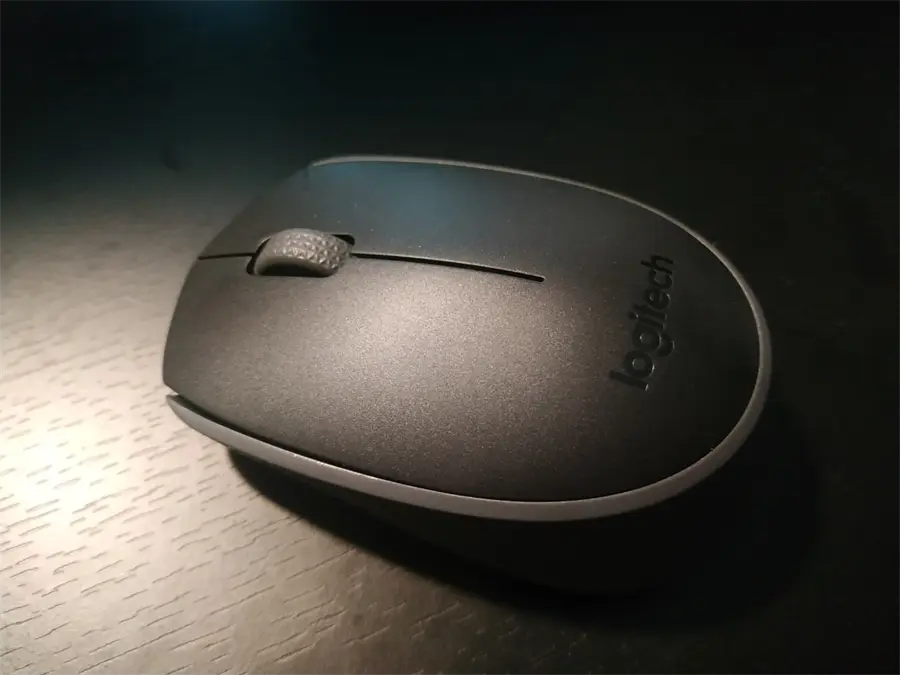 Khách hàng review Chuột Không dây Logitech M170 11