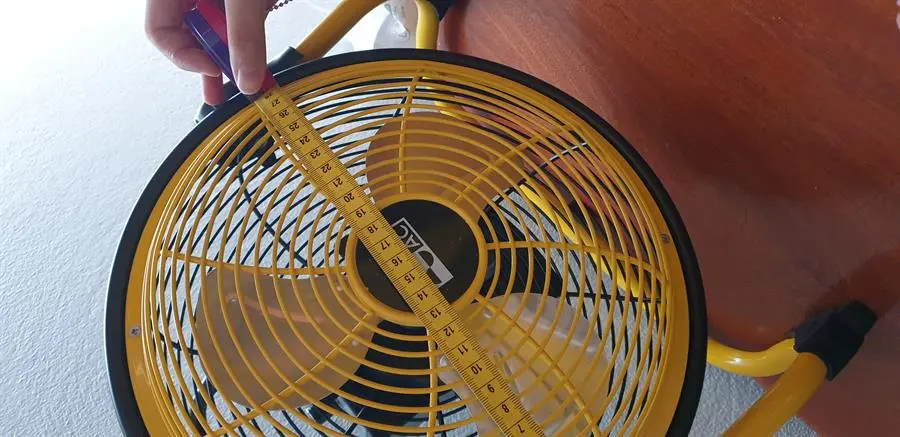 Khách hàng review Quạt sạc điện AC 3 cánh ARF01D113 10W 13