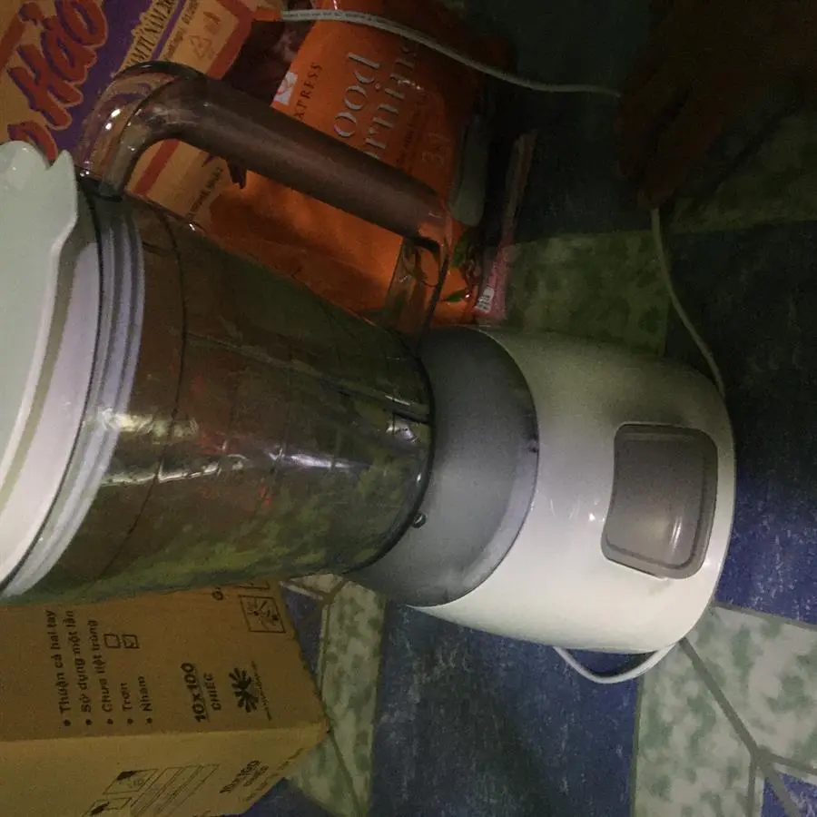 Khách hàng review Máy xay sinh tố Philips HR2056 2