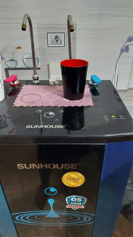 Khách hàng review Máy lọc nước RO nóng nguội lạnh Sunhouse SHR76210CK 10 lõi 31