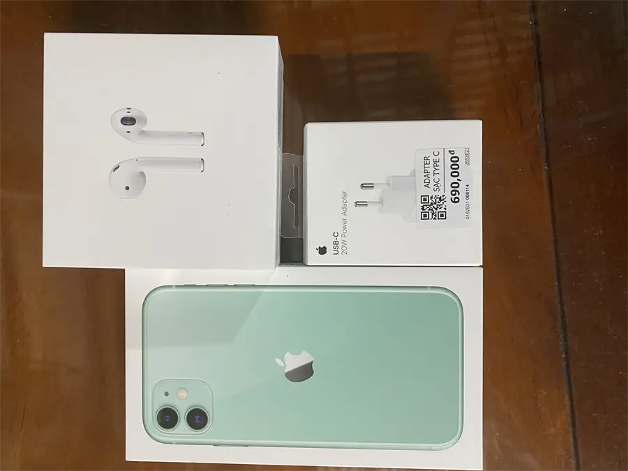 Khách hàng review Điện thoại iPhone 11 64GB 78