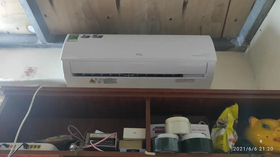 Khách hàng review Máy lạnh TCL Inverter 1 HP TAC-10CSD/XA66 3