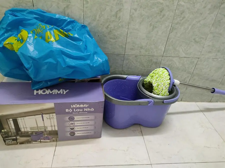 Khách hàng review Bộ lau nhà 360 Hommy MH-Xmop 12