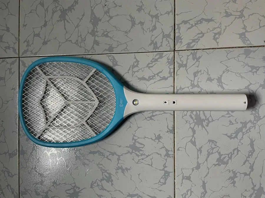 Khách hàng review Vợt muỗi Comet CP042 13