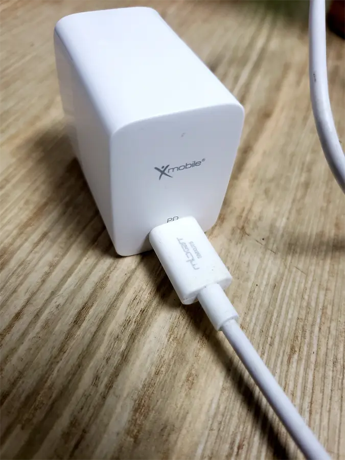 Khách hàng review Adapter Sạc Type C PD 20W Xmobile TC20W 2