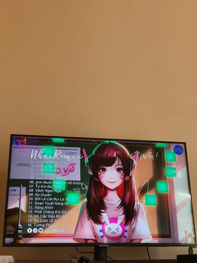 Khách hàng review Smart Tivi Samsung 4K 43 inch UA43TU8500 1