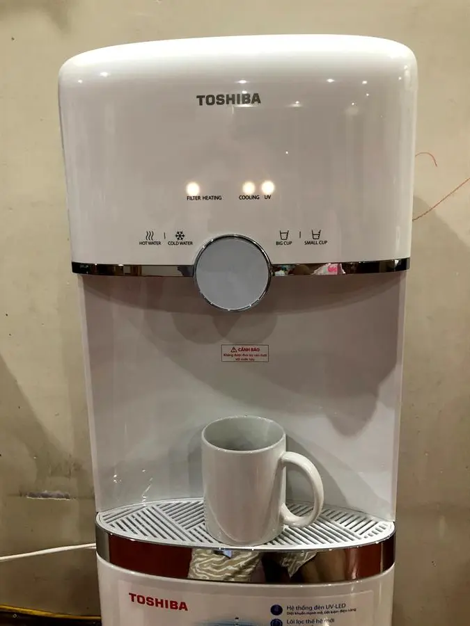 Khách hàng review Máy lọc nước RO nóng lạnh Toshiba TWP-W1643SV(W) 4 lõi 9