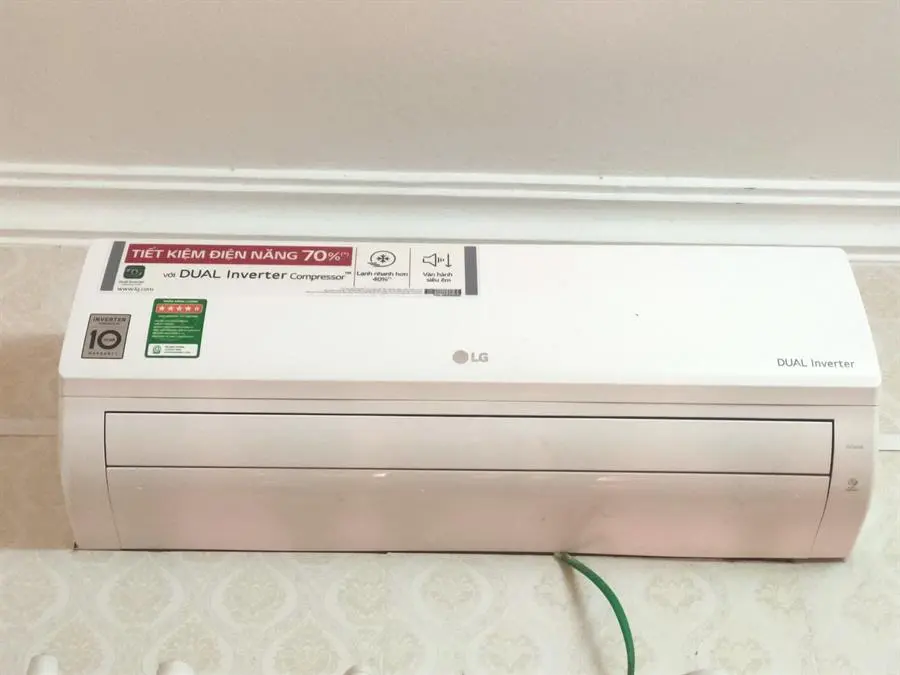 Khách hàng review Máy lạnh LG Inverter 1 HP V10ENH1 9