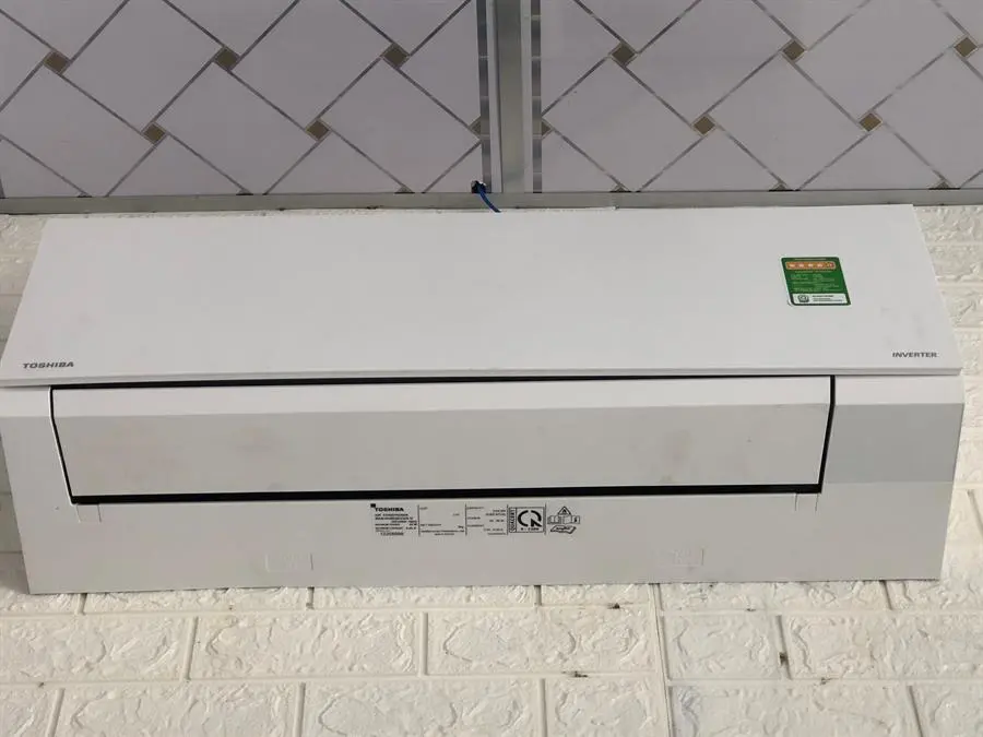 Khách hàng review Máy lạnh Toshiba Inverter 1 HP RAS-H10E2KCVG-V 17