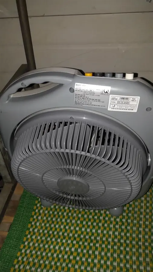 Khách hàng review Quạt hộp Asia F12001 3