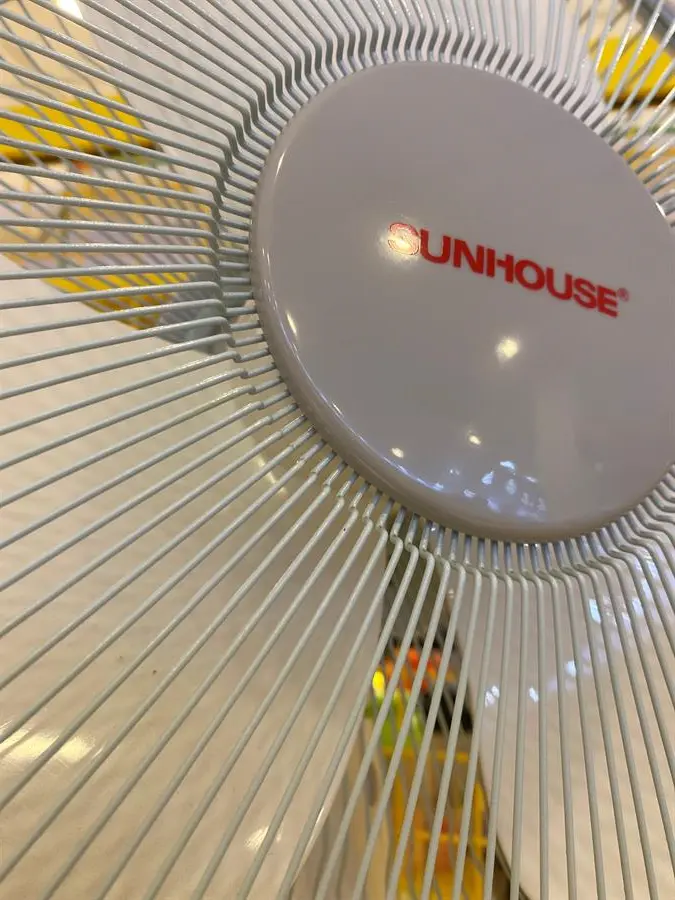 Khách hàng review Quạt sạc điện Sunhouse SH722 14