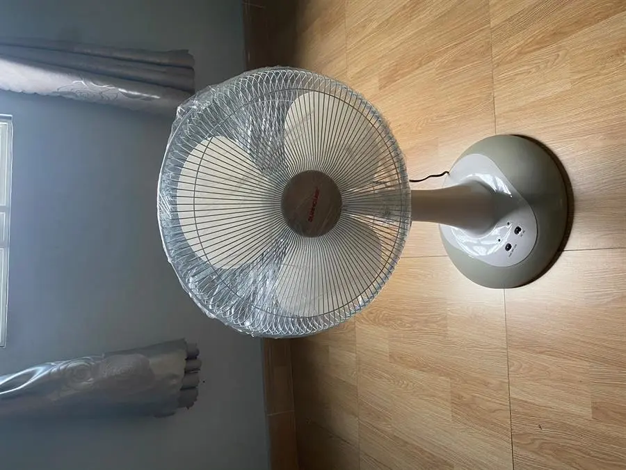 Khách hàng review Quạt sạc điện Sunhouse SH762 7