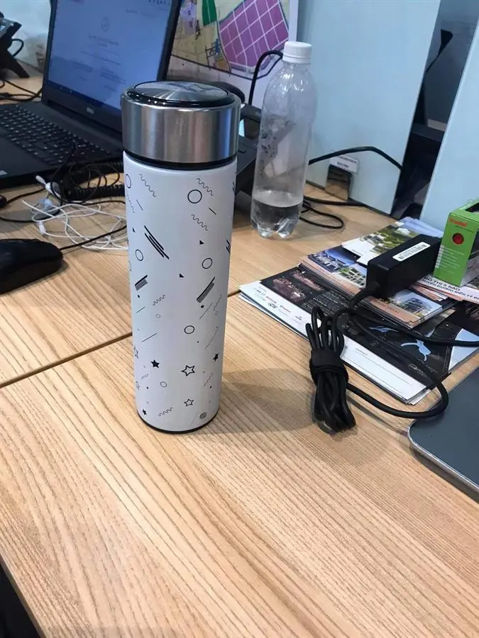 Khách hàng review Bình giữ nhiệt inox 420 ml DMX KS K550B37 Caro trắng 1