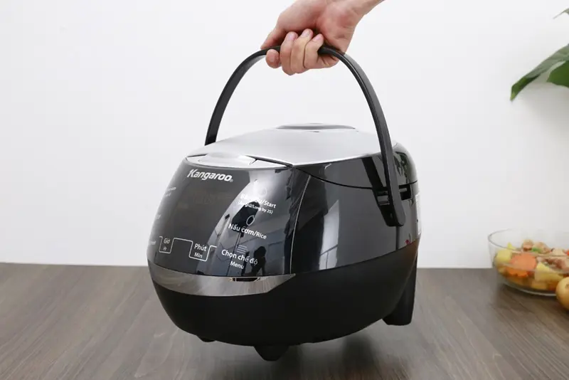 Khách hàng review Nồi cơm điện tử Kangaroo 1.8 lít KG595 31