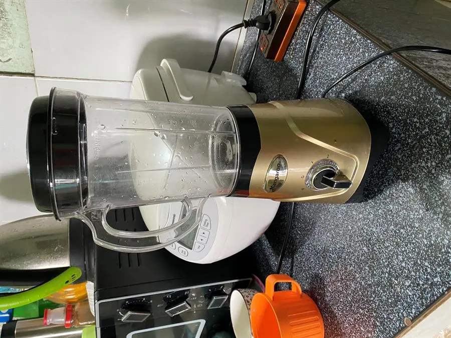Khách hàng review Máy xay sinh tố đa năng Kangaroo KG3B6M 1