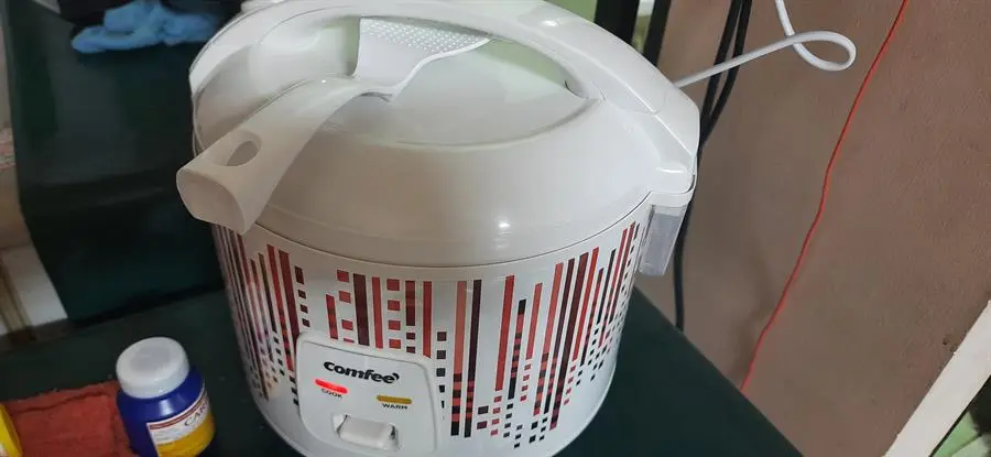 Khách hàng review Nồi cơm nắp gài Comfee 1 lít CR-CM1020(D) 5