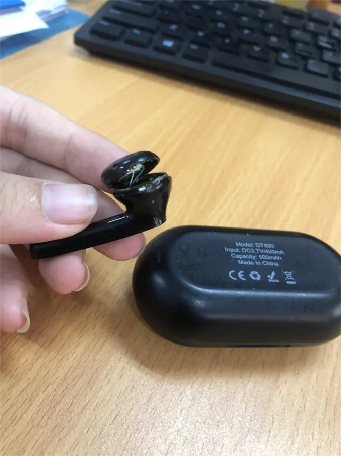 Khách hàng review Tai nghe Bluetooth True Wireless Mozard DT920 Đen 4