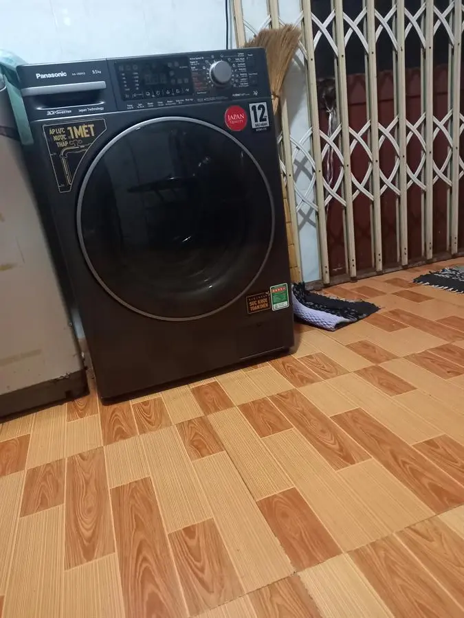Khách hàng review Máy giặt Panasonic Inverter 9.5 Kg NA-V95FX2BVT 28