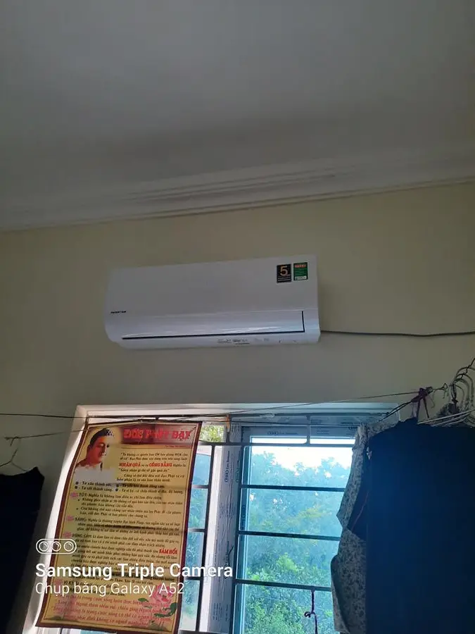 Khách hàng review Máy lạnh Aqua Inverter 1HP AQA-KCRV10WNZA 3