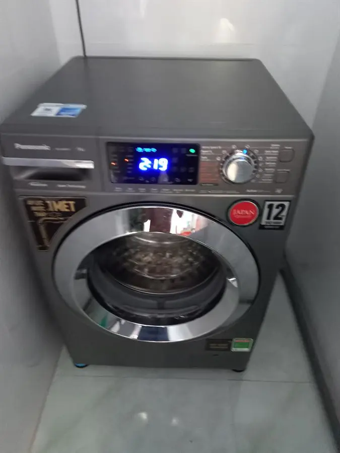 Khách hàng review Máy giặt Panasonic Inverter 9 Kg NA-V90FX1LVT 39