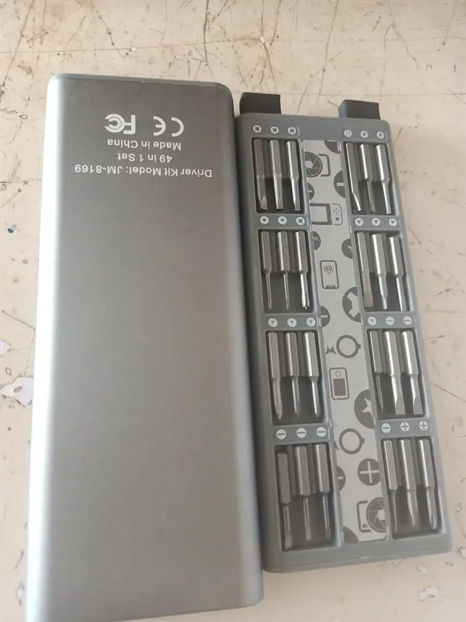Khách hàng review Bộ vặn vít Xmobile JM8169 (49 chi tiết) 9