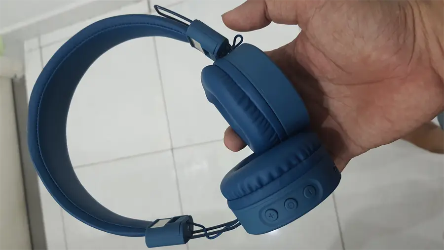 Khách hàng review Tai nghe Bluetooth Chụp Tai Mozard K8 19