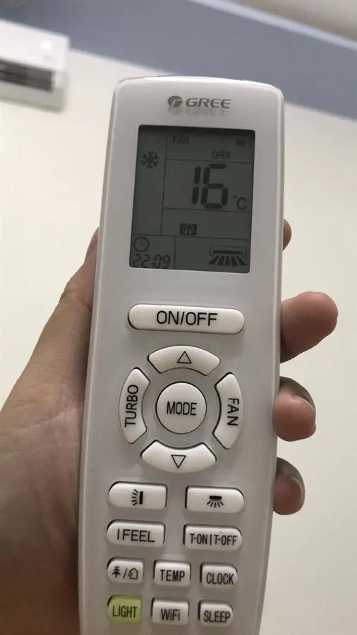 Khách hàng review Máy lạnh Gree Inverter 1.5 HP GWC12PB-K3D0P4 16