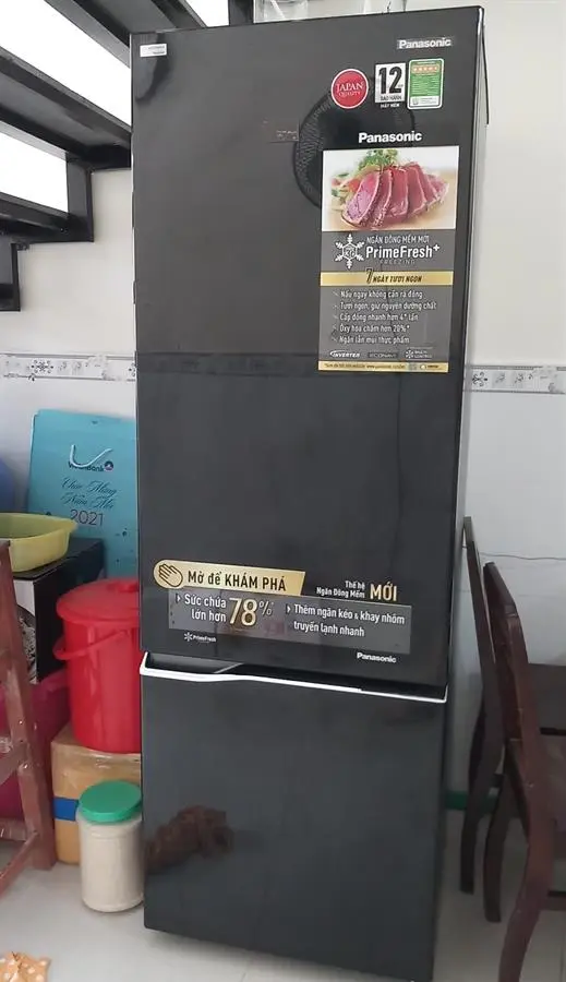Khách hàng review Tủ lạnh Panasonic Inverter 322 lít NR-BC360QKVN 89