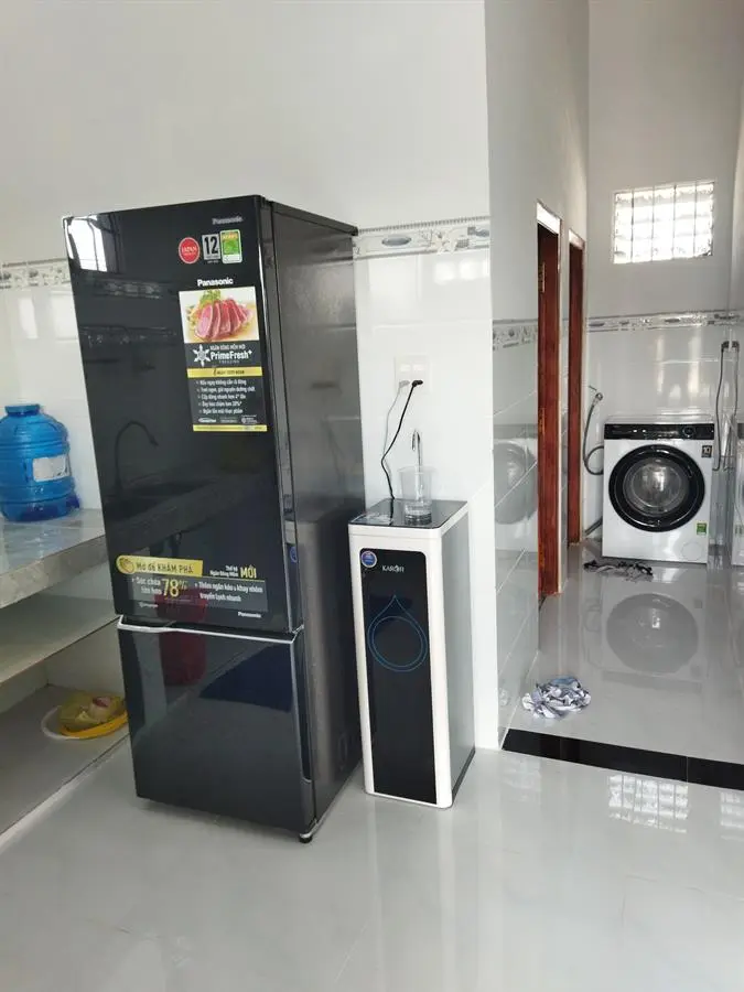 Khách hàng review Tủ lạnh Panasonic Inverter 322 lít NR-BC360QKVN 82