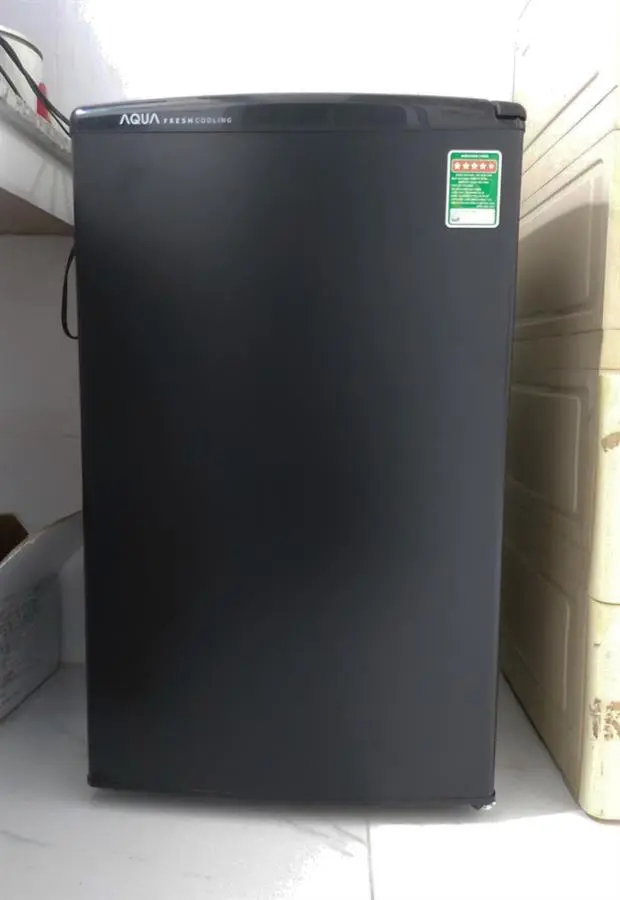 Khách hàng review Tủ lạnh Aqua 90 lít AQR-D99FA(BS) 74