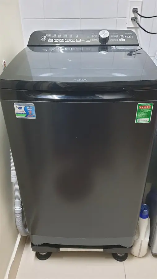 Khách hàng review Máy giặt Aqua 10.5 KG AQW-FR105GT BK 14