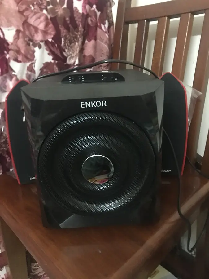 Khách hàng review Loa vi tính Bluetooth Enkor F200 5