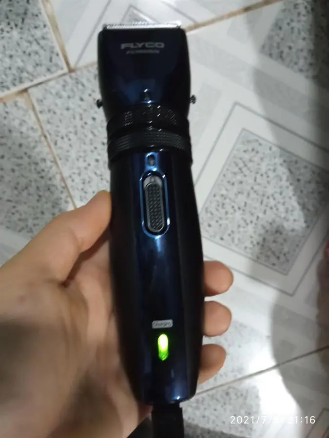 hách hàng review Tông đơ cắt tóc pin sạc Flyco FC5809 6