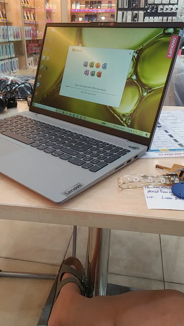 Khách hàng review Laptop Lenovo IdeaPad Slim 5 15ITL05 i5 1135G7/8GB/512GB/Win10 (82FG001PVN) 5