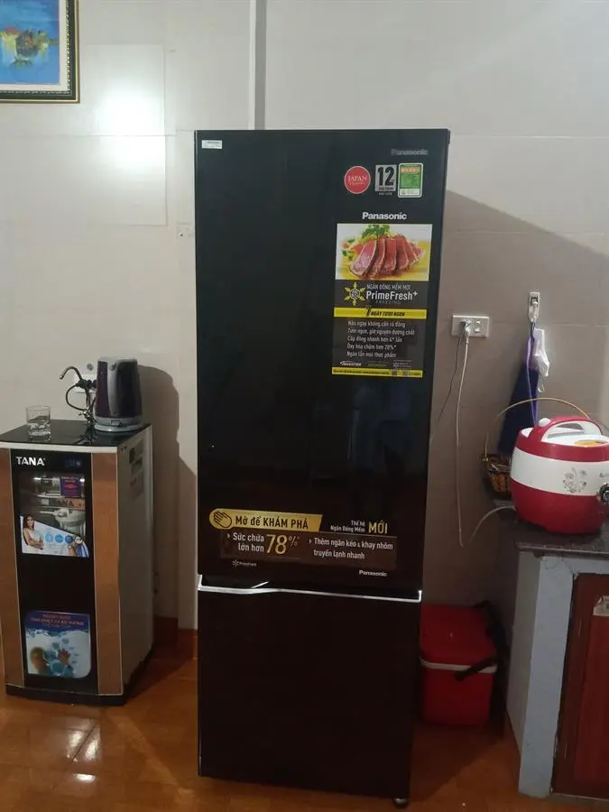 Khách hàng review Tủ lạnh Panasonic Inverter 322 lít NR-BC360QKVN 78
