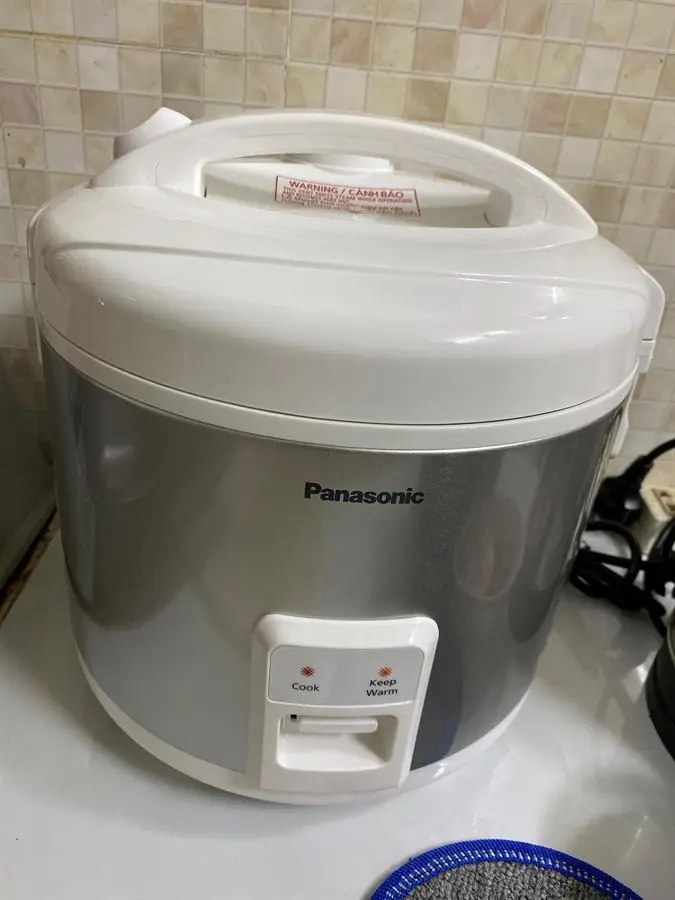 Khách hàng review Nồi cơm nắp gài Panasonic 1.8 lít SR-MVN187LRA 4