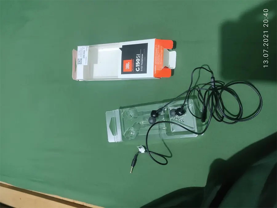 Khách hàng review Tai nghe Có Dây JBL C150 11