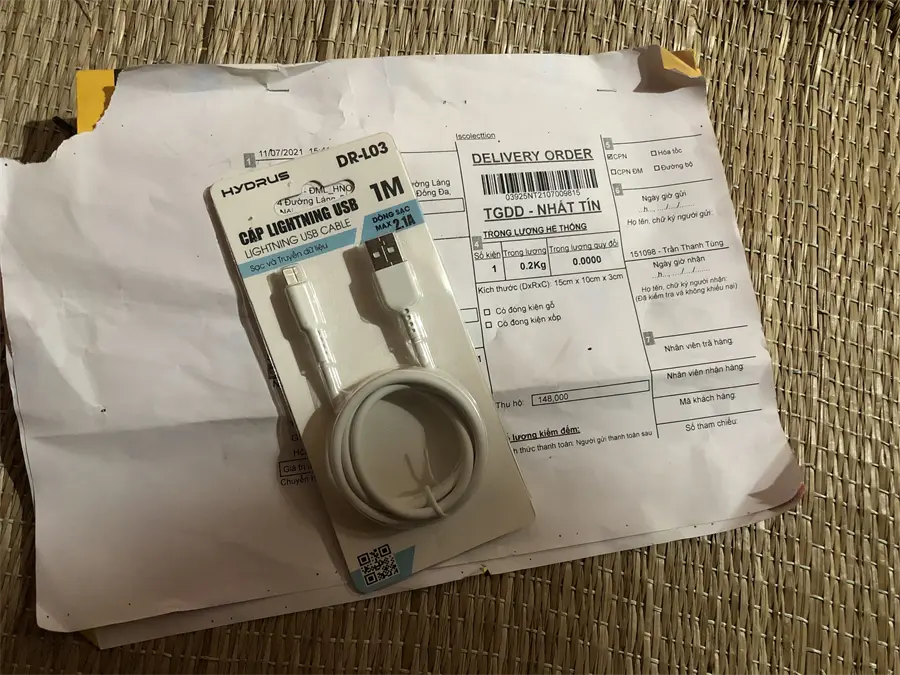 Khách hàng review Cáp Lightning 1m Hydrus DR-L03 2