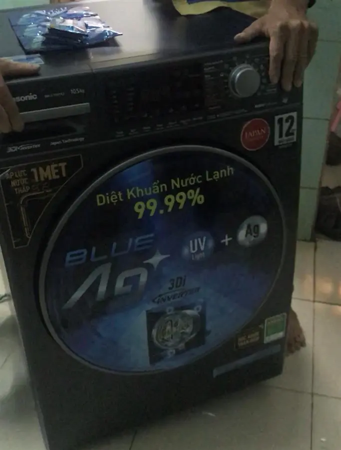 Khách hàng review Máy giặt Panasonic Inverter 10.5 Kg NA-V105FX2BV 11