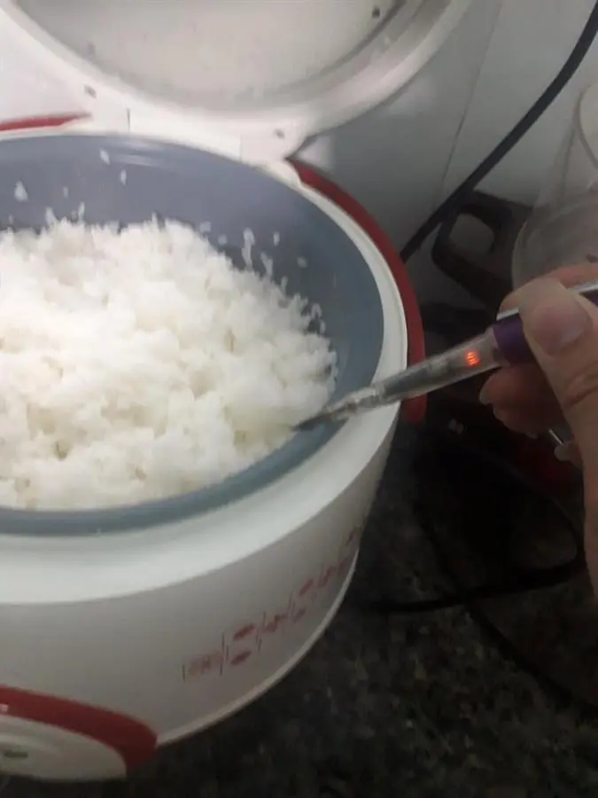 Khách hàng review Nồi cơm nắp gài Happycook 1.8 lít HC-180A 7