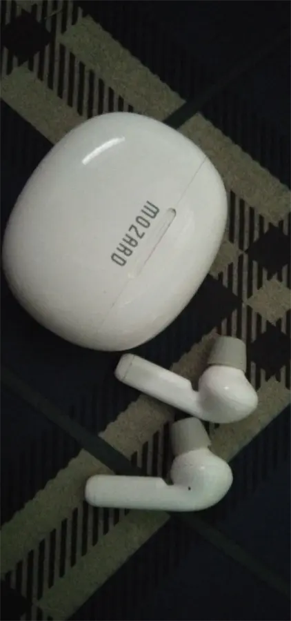 Khách hàng review Tai nghe Bluetooth True Wireless Mozard AT15 28