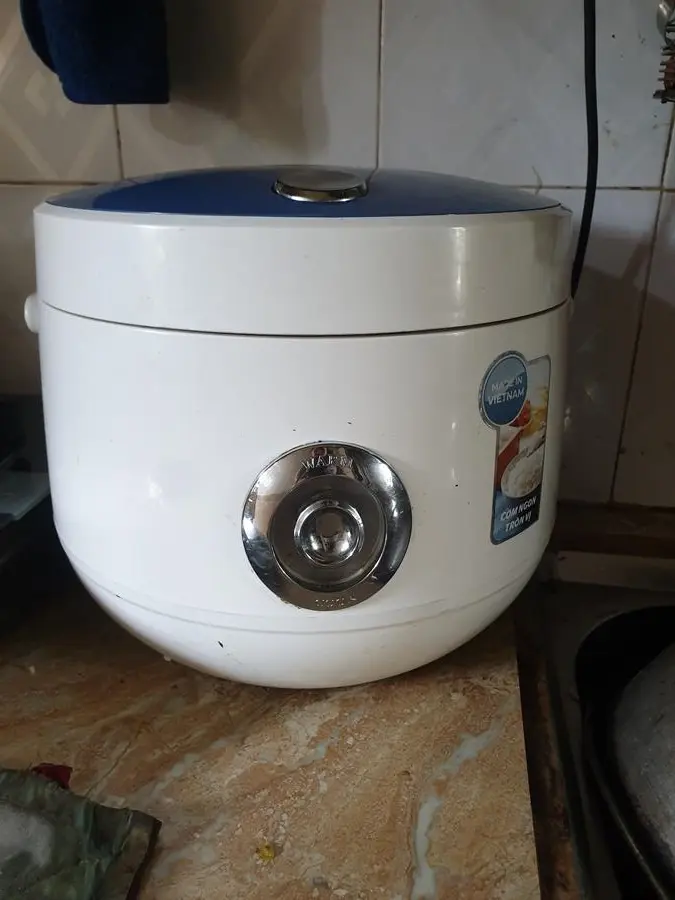 Khách hàng review Nồi cơm nắp gài Sunhouse 1.8 lít SHD8606 10