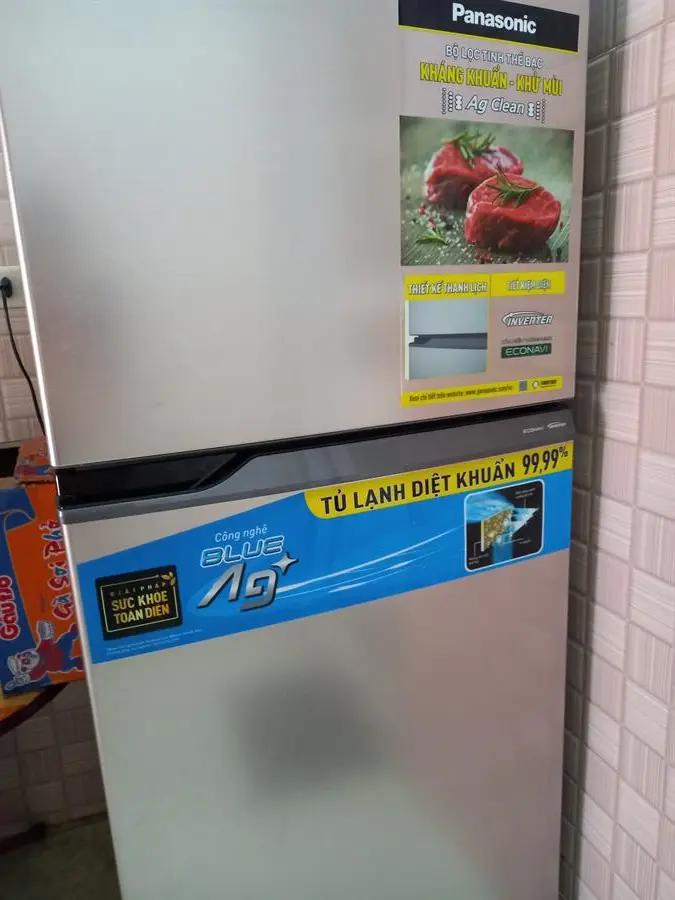 Khách hàng review Tủ lạnh Panasonic Inverter 234 lít NR-TV261APSV 90