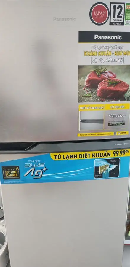 Khách hàng review Tủ lạnh Panasonic Inverter 234 lít NR-TV261APSV 82