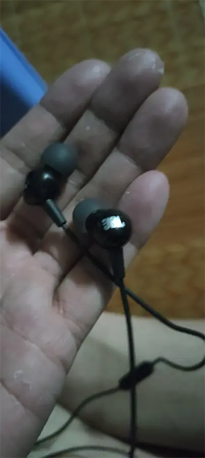 Khách hàng review Tai nghe Có Dây JBL C150 9
