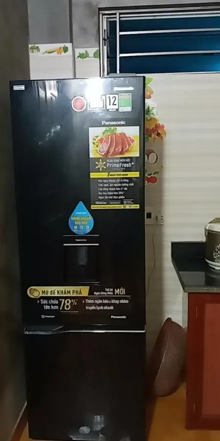 Khách hàng review Tủ lạnh Panasonic Inverter 322 lít NR-BC360WKVN 16