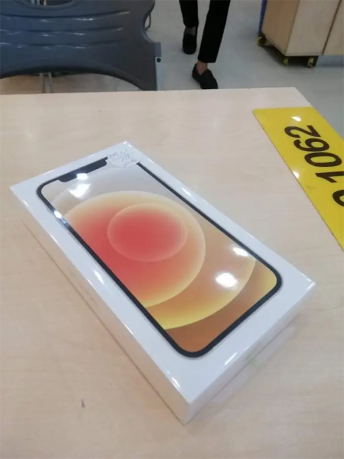 Khách hàng review Điện thoại iPhone 12 128GB 6